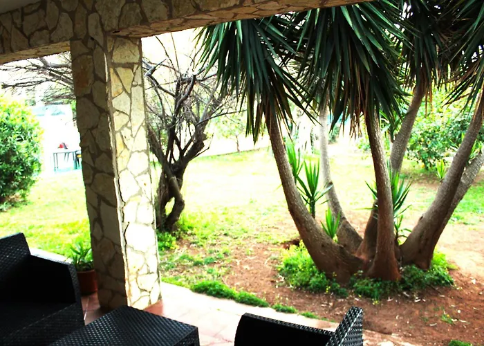 Casa In Giardino A Pochi Passi Dal Mare